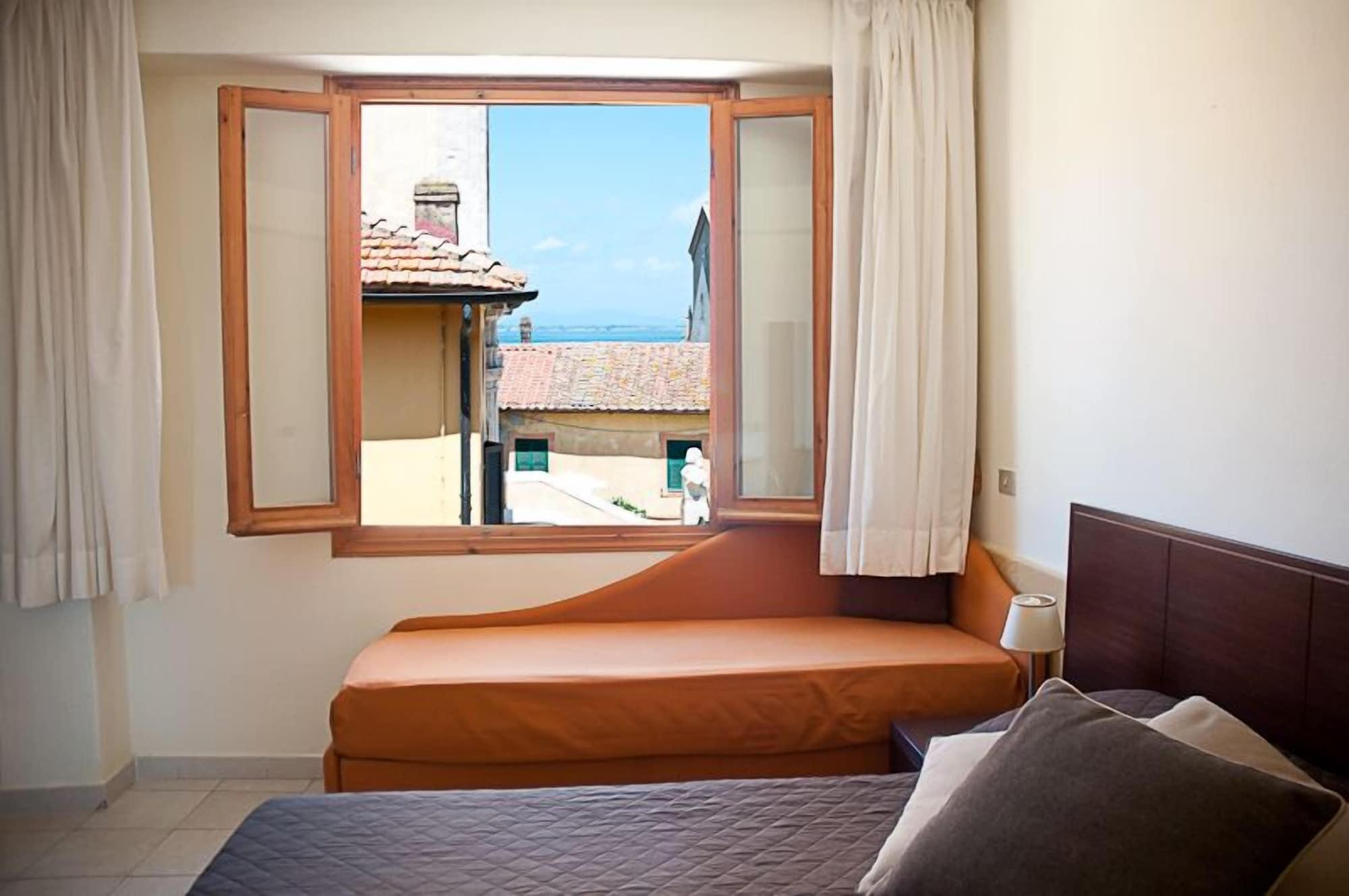 Hotel Sole Orbetello Exteriör bild